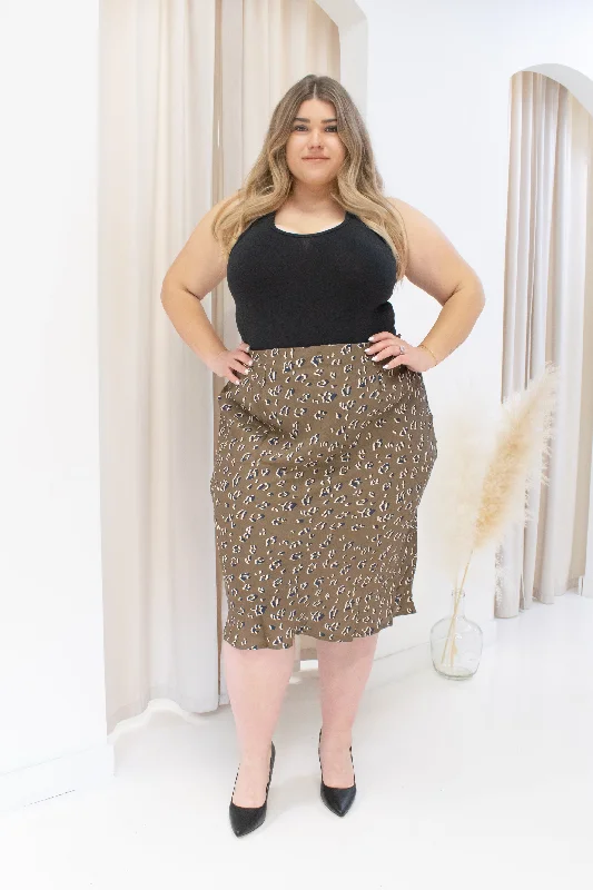 NEW HAYDEN LEOPARD SKIRT (CURVY)