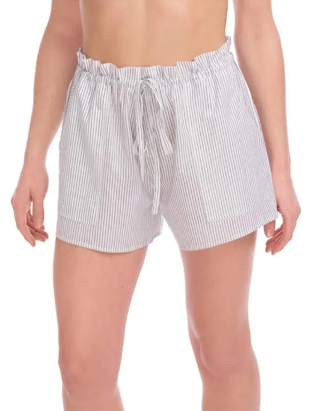 Cotton Voile Pleated Short In Black & White