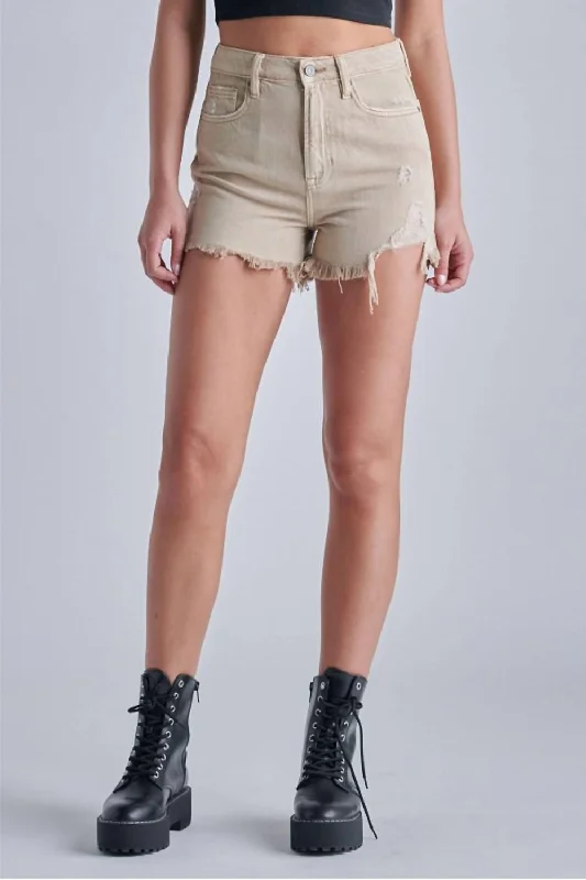 Finn Step Hem High Rise Frayed Short In Khaki